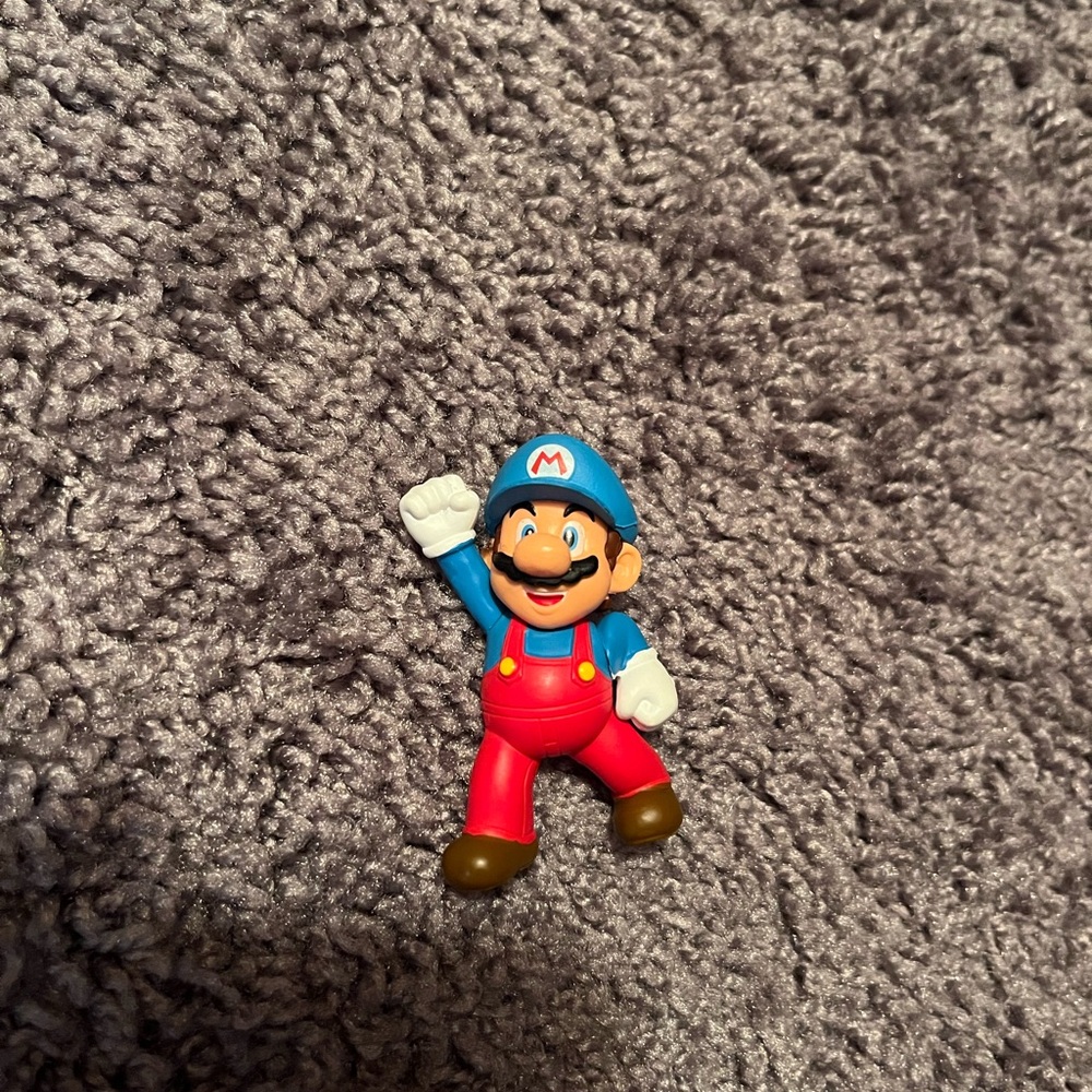 Jakks Super Mario Toy Action Figure